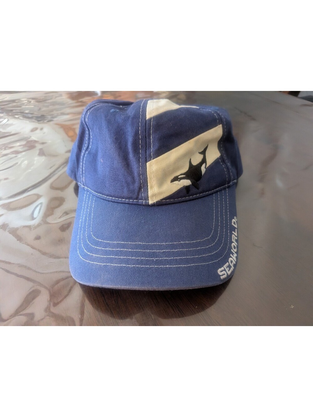 RARE Vintage Seaworld Shamu Snapback Cap Hat